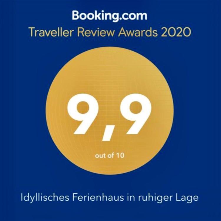 Ferienhaus Idyllisches In Ruhiger Lage *